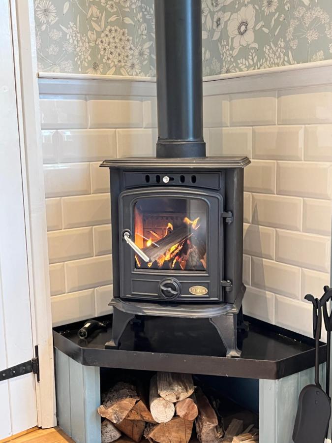Вілла The Hazel Hut Вестпорт Екстер'єр фото